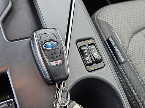 Used 2024 Subaru Crosstrek 2.0i Premium image 25