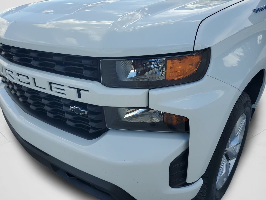 Used 2019 Chevrolet Silverado 1500 Custom w/ Trailering Package AWD/4WD image 24