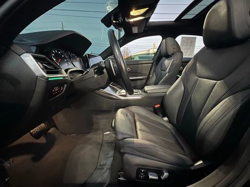 Used 2021 BMW 330i xDrive Sedan w/ Convenience Package image 16