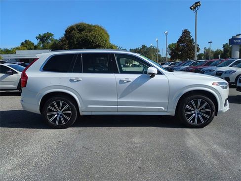 Used 2023 Volvo XC90 B5 Core w/ Protection Package Premier image 3