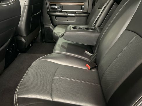 Used 2018 RAM 1500 Laramie w/ Convenience Group AWD/4WD image 5
