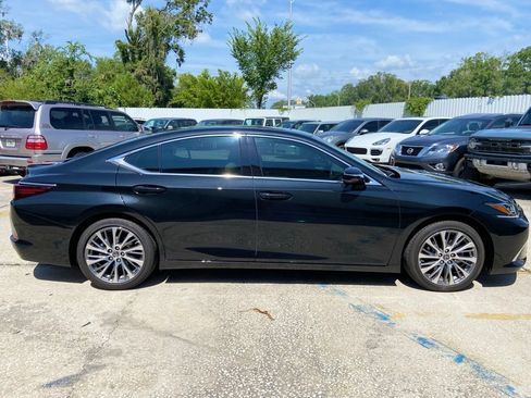 Used 2021 Lexus ES 350 w/ Premium Package FWD image 6