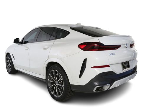 Used 2023 BMW X6 xDrive40i w/ M Sport Package AWD/4WD image 8