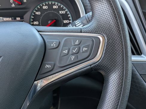 Used 2024 Chevrolet Malibu LT image 24