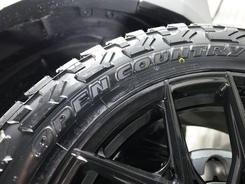 Used 2026 Lexus GX 550 w/ Accessory Package (CT) AWD/4WD image 51