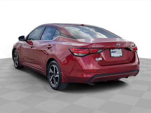 Used 2025 Nissan Sentra SV image 6