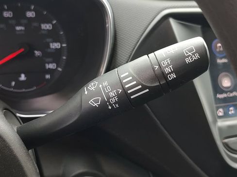 Used 2022 Chevrolet TrailBlazer LT w/ Confidence II Package FWD image 22