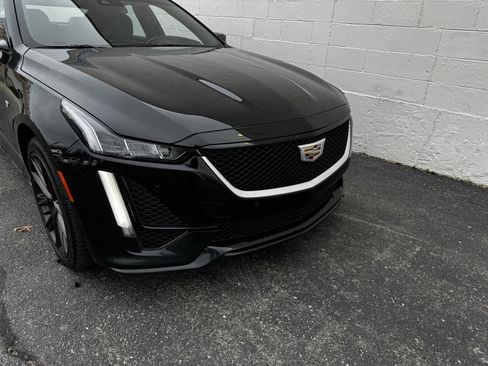 Used 2022 Cadillac CT5 Sport image 6