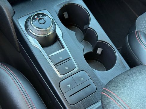 Used 2023 Ford Escape ST-Line image 31