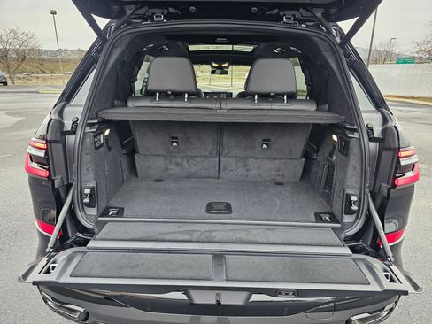 New 2026 BMW X7 xDrive40i w/ Executive Package image 30