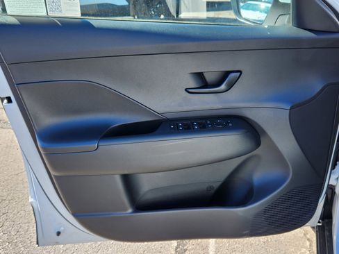 New 2026 Hyundai Kona SE image 20