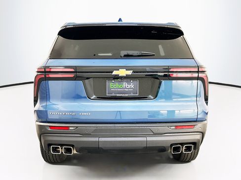 Used 2024 Chevrolet Traverse LS AWD/4WD image 7