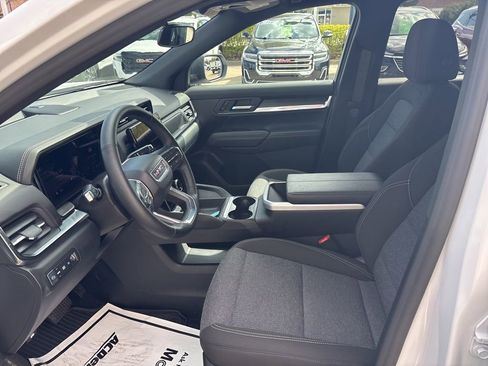 Used 2026 GMC Terrain Elevation FWD image 16