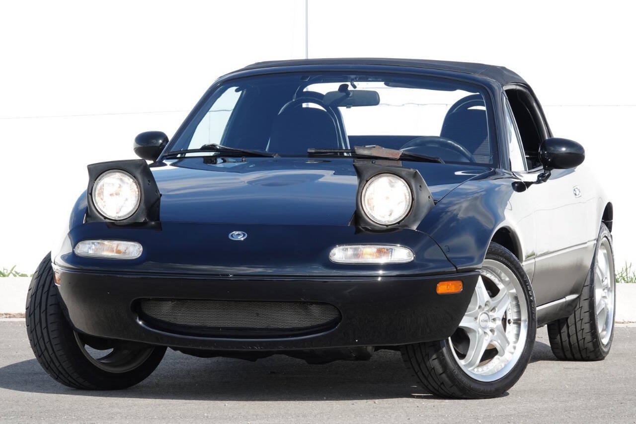 Used 1996 MAZDA MX-5 Miata RWD image 17