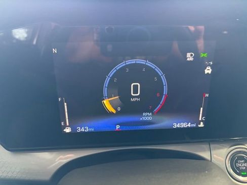 Used 2024 Chevrolet Trax LT w/ Sunroof Package image 18