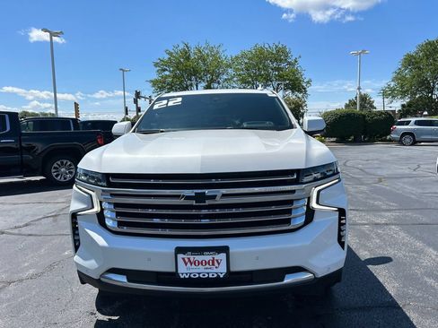 Certified 2022 Chevrolet Suburban High Country w/ LPO, Illumination Package AWD/4WD image 4