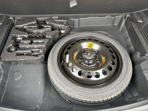 Certified 2023 Chevrolet TrailBlazer RS w/ Convenience Package image 21