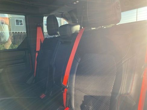 Used 2024 Ford Bronco Raptor w/ Interior Carbon Fiber Pack 6 image 11