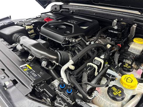 Used 2018 Jeep Wrangler Unlimited Rubicon AWD/4WD image 74