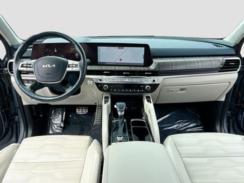 Used 2023 Kia Telluride SX Prestige AWD/4WD image 3