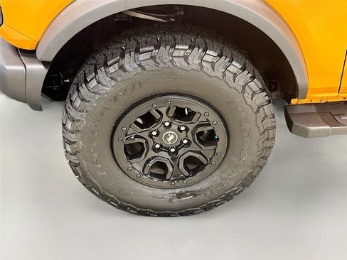 Used 2022 Ford Bronco Wildtrak image 29