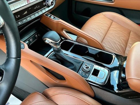 Certified 2024 Kia Telluride SX Prestige X-Line AWD/4WD image 10
