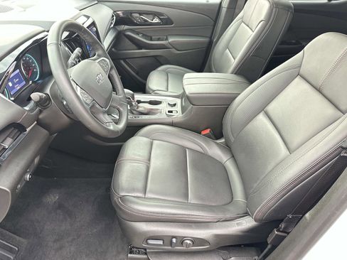 Certified 2023 Chevrolet Traverse RS w/ LPO, Floor Liner Package image 20