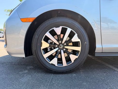 New 2026 Honda Odyssey EX-L image 19