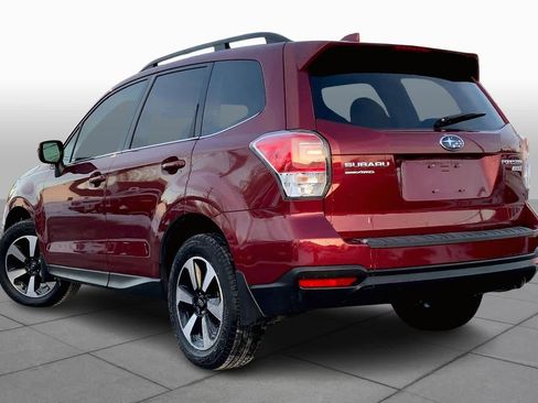 Used 2017 Subaru Forester 2.5i Limited image 11