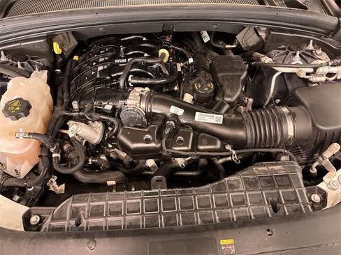 Used 2024 Jeep Grand Cherokee Laredo image 15