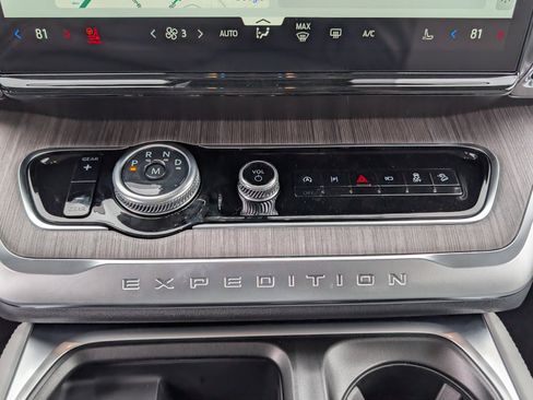 New 2026 Ford Expedition Platinum w/ Platinum Ultimate Package image 26