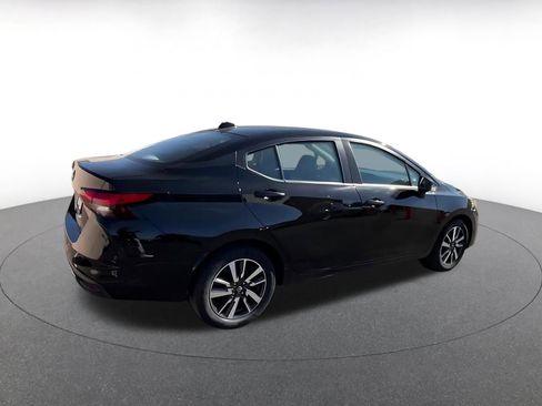 Used 2025 Nissan Versa SV image 15