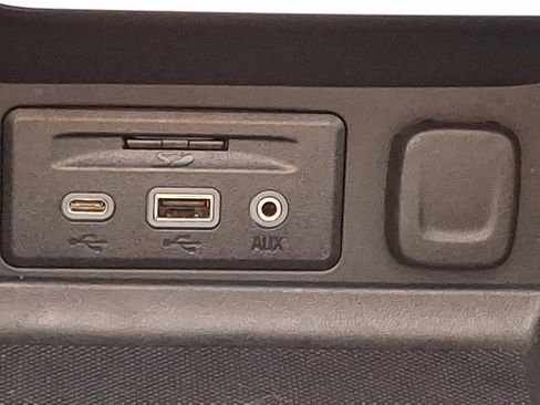 Used 2019 GMC Terrain Denali w/ Comfort Package image 25