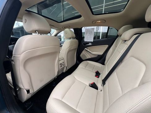 Used 2020 Mercedes-Benz GLA 250 GLA 250 image 18