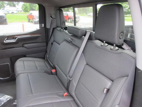 New 2026 GMC Sierra 1500 Elevation w/ Elevation Premium Package AWD/4WD image 16