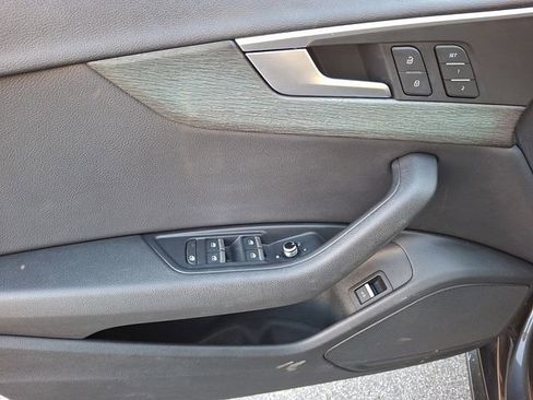 Used 2018 Audi A4 2.0T Ultra Premium w/ Convenience Package image 16