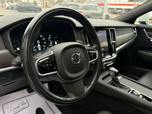 Used 2018 Volvo V90 T5 Cross Country w/ Convenience Package image 51