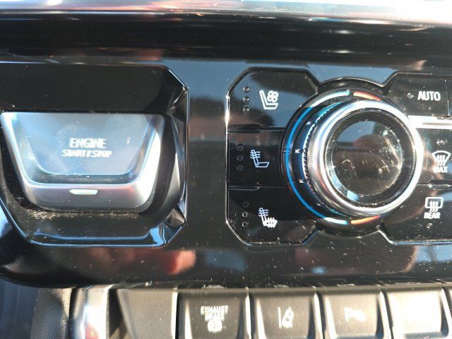 Used 2025 GMC Sierra 2500 Denali w/ Denali Reserve Package AWD/4WD image 9
