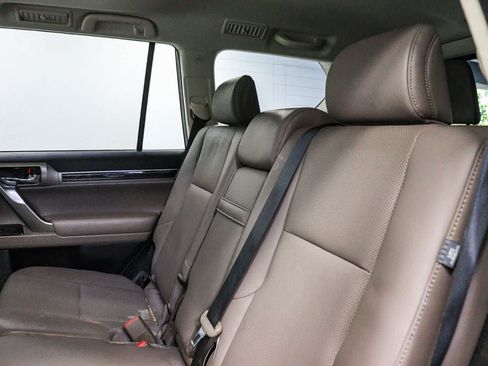 Used 2021 Lexus GX 460 Premium w/ Premium Package AWD/4WD image 19