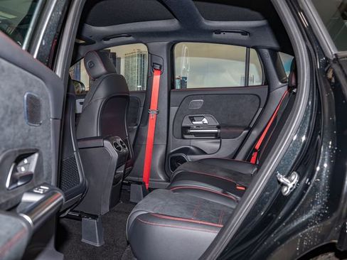 New 2026 Mercedes-Benz GLA 35 AMG 4MATIC image 22