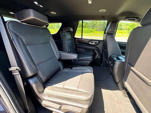 Used 2023 Chevrolet Tahoe Premier AWD/4WD image 26