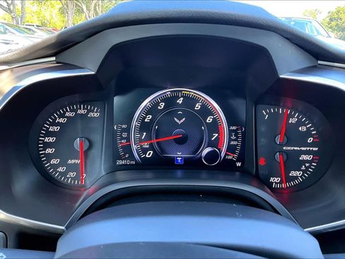 Used 2019 Chevrolet Corvette Stingray Coupe w/ Carbon Flash Badge Package RWD image 20