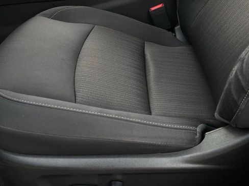 Used 2024 Nissan Altima 2.5 SV FWD image 22