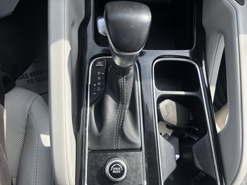 Used 2023 Kia Telluride S w/ S Sunroof Package FWD image 22