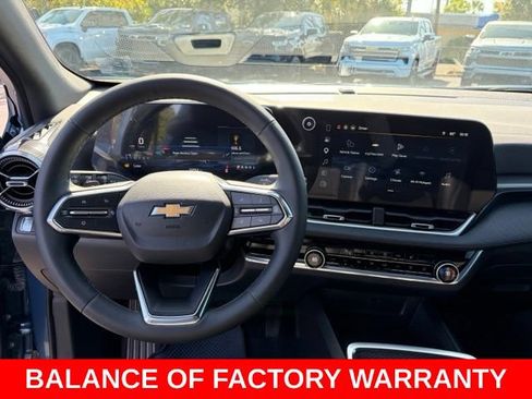 Used 2026 Chevrolet Equinox LT w/ Convenience Package II FWD image 17