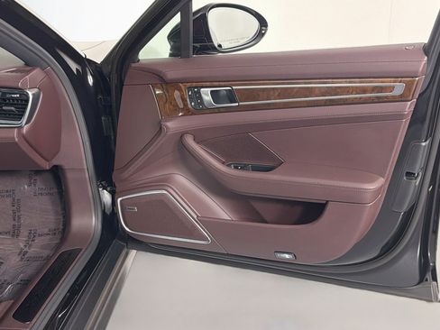 Used 2023 Porsche Panamera Platinum Edition RWD image 23