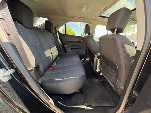 Used 2017 Chevrolet Equinox LS image 22