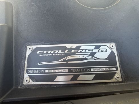 Used 2023 Dodge Challenger SRT Hellcat RWD image 26