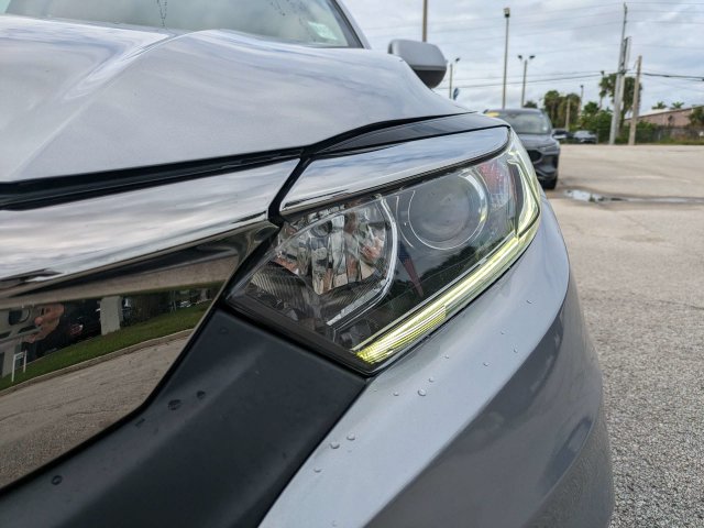 Used 2019 Honda HR-V LX image 10