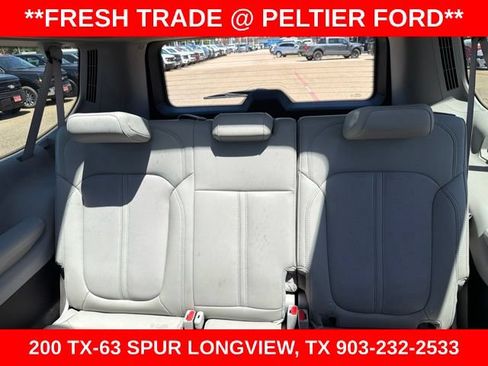 Used 2024 Jeep Wagoneer L 4WD w/ Premium Group I image 15